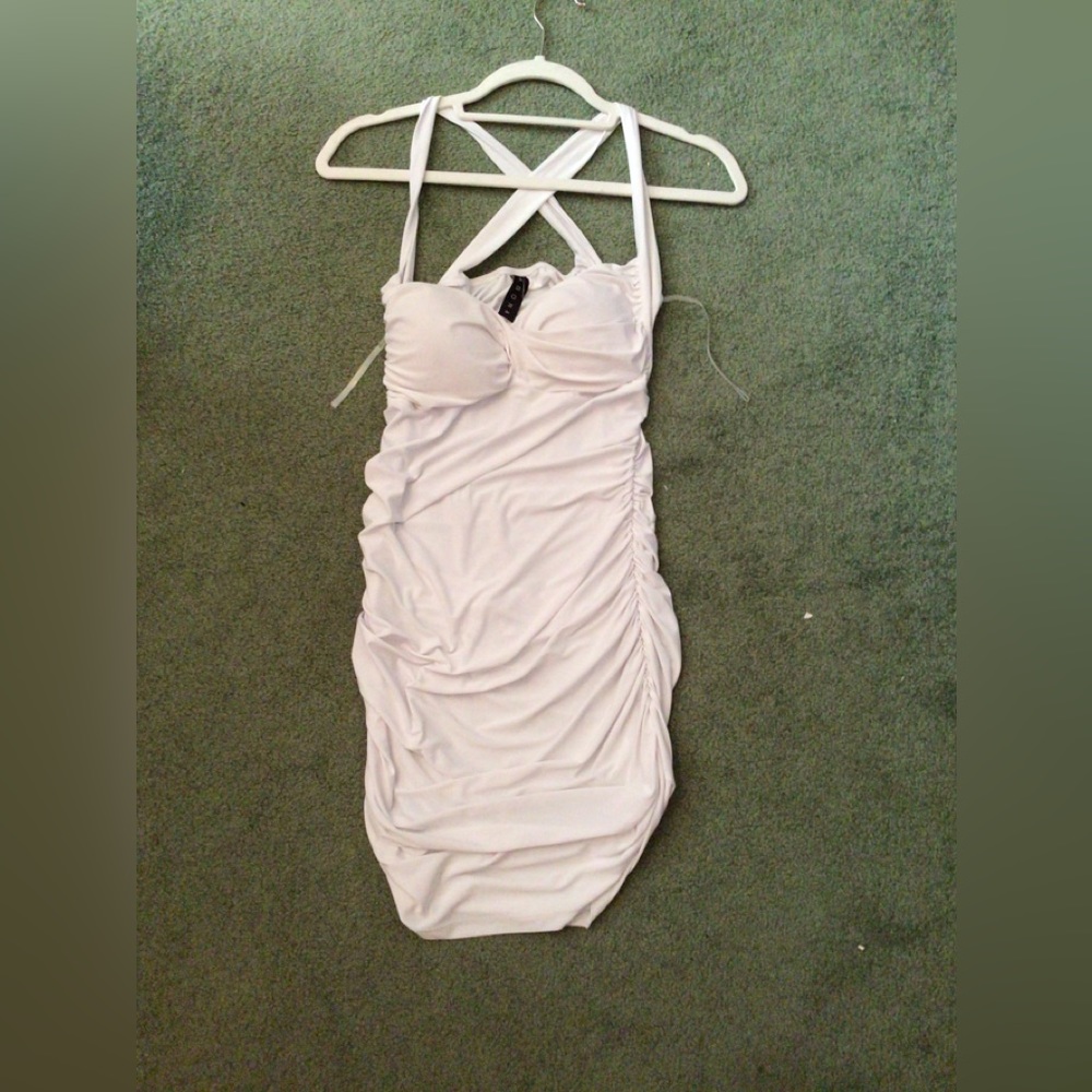 Sabora White Bodycon Dress